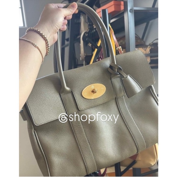 Mulberry Olive Green Shoulder Bag - Picture 2 of 15